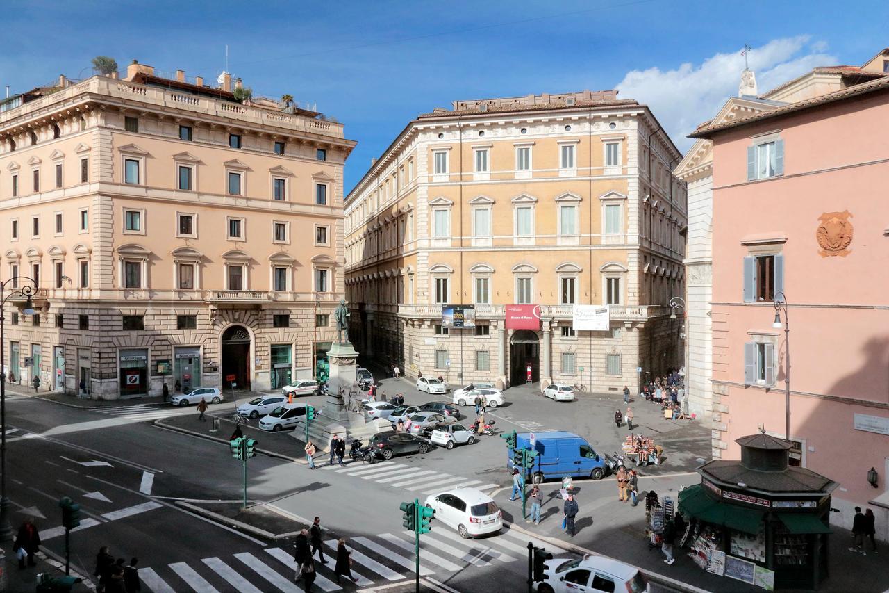 Romac Baullari Holiday Apartment In Campo De Fiori Exterior foto